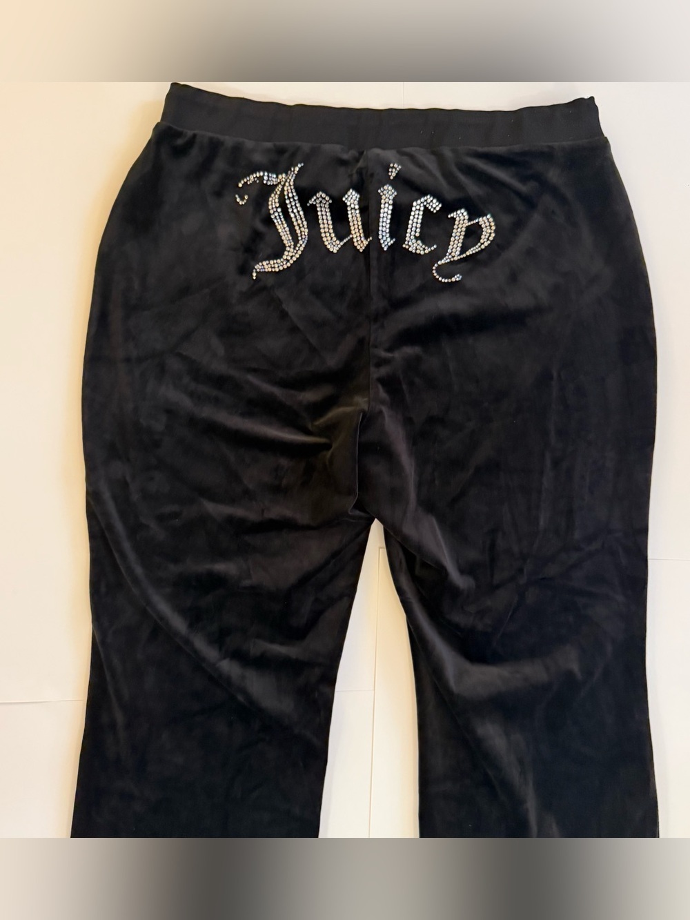 Juicy Couture Black Velour Tracksuit Set - Rhinestone Gothic Back Logo - Size 1X - Picture 8 of 9